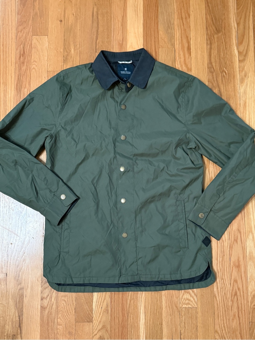Roark Men's Green Wind Breaker Jacket & Rain Shell (not waterproof)